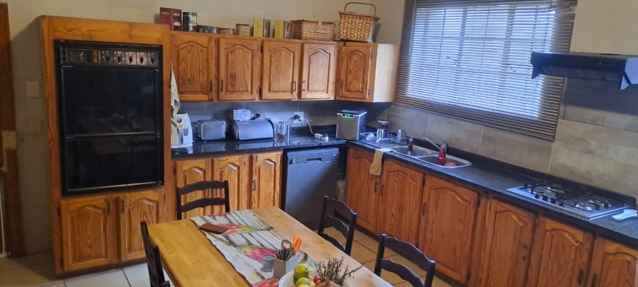4 Bedroom Property for Sale in Rustenburg Rural North West